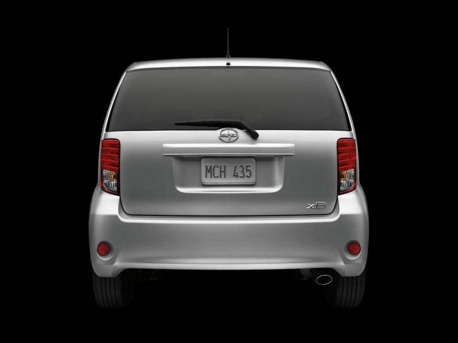  Scion xB 2007 года  (фото 209 из 221)